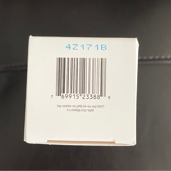 The Ordinary Body Skin Care Bundle Plus Clinique Cleansing Balm - Picture 8 of 13